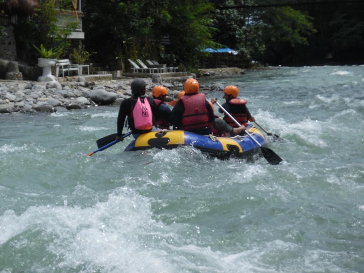 Ambow Homestay Jungle Trekking & Village Tour Bukit Lawang Bagian luar foto