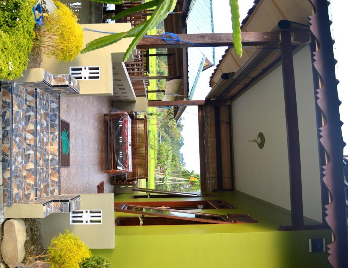 Ambow Homestay Jungle Trekking & Village Tour Bukit Lawang Bagian luar foto